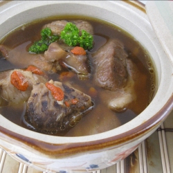 Bak Kut Teh (Pork Ribs Tea Soup)