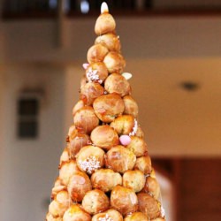 Croquembouche