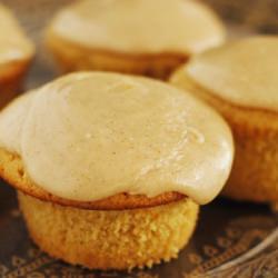 Brown Sugar Pound Cupcakes