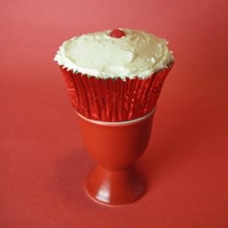 Pomegranate Cupcake