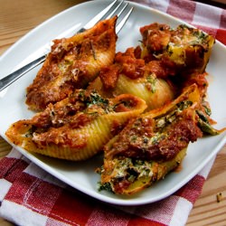 Spinach and Riccotta Stuffed Pasta