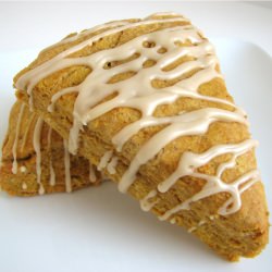 Pumpkin Spice Scones w/ Maple Glaze