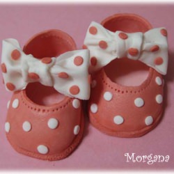 Little Gumpaste Baby Shoes