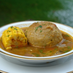 Caldo de Bolas