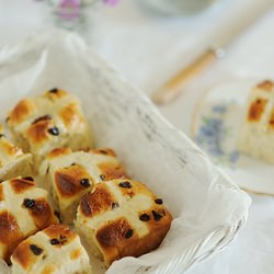 Greek Easter Style Hot Cross Buns