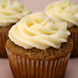 Classic Banana Cupcakes