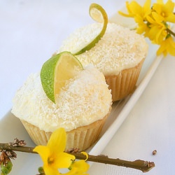 Keylime & Coconut Cupcakes