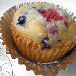 Three Grain Mixed Berry Muffins