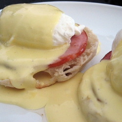 Eggs Benedict