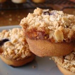 Baby Blueberry Crumbed Muffins