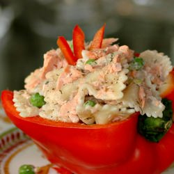 Salmon Salad with Dill and Yogurt