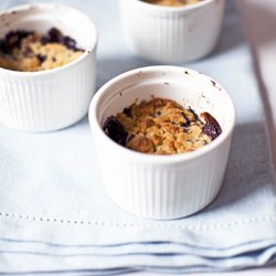 Pear & Chocolate Crumble