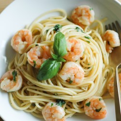 Pasta with Lemon, Basil and Shrimp