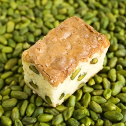 Pistachio Blondie