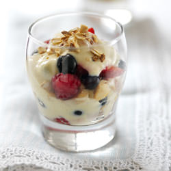 Berry and Oat Sundaes