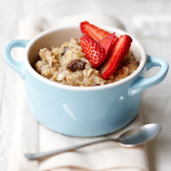 Muesli Porridge and Strawberries