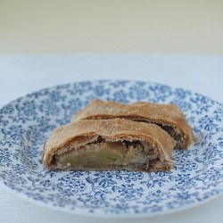 Daring Bakers – Apple Strudel