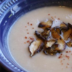 Silky Cauliflower Soup