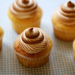 Lemon Meringue Cupcakes