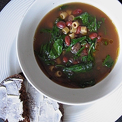 Red Bean and Spinach Soup