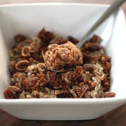 Oatmeal with Bananas and Figs