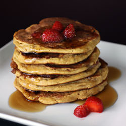 Whole Wheat Banana Berry Pancakes