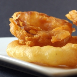 Beer Batter Sweet Onion Rings