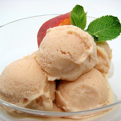 Honey Peach Ice Cream