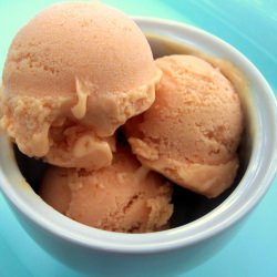 Honey-Nectarine Ice Cream