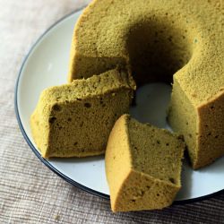 Matcha Chiffon Cake