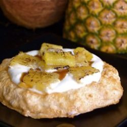 Coconut Roasted Pineapple Dacquiose