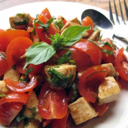 Tossed Tomato Caprese Salad