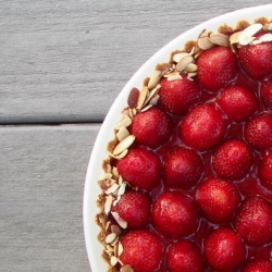 Strawberry-Almond Cream Tart