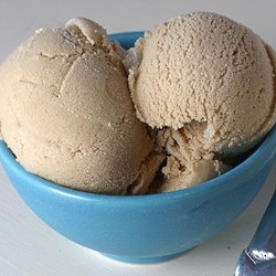 Creamy Coffee Ice Cream Treat