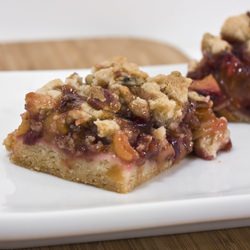 Cherry Peach Crumb Bars