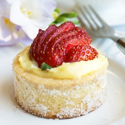 Strawberry Coconut Petit Tarts