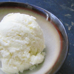 Creamy Vanilla Ice Cream