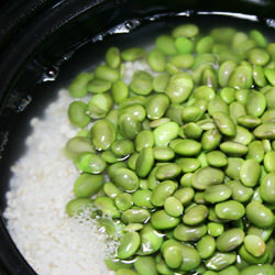 Green Soybean Simmered Rice