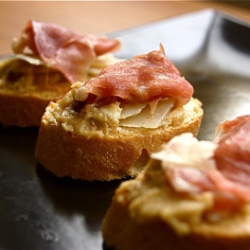 Ham, Manchego, and Fig Tartines