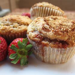 Low-Fat Jam-Filled Muffins