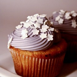 Buttermilk Vanilla Bean Cupcakes