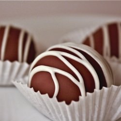 bride worthy: giant oreo truffles