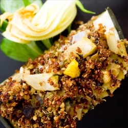 Quinoa Stuffed Zucchini