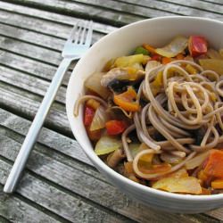 Asian Stir-Fry Soba Noodles