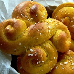 Pumpkin Buns