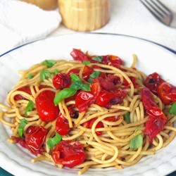 Pasta with Fennel & Tomato