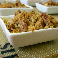 Mini-Apple Orchard Pecan Crumbles