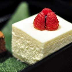 Japanese-style Vanilla Cheesecake