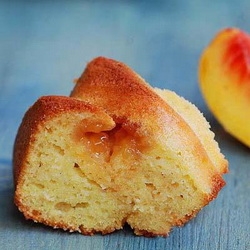 Cake with Pureed Peach