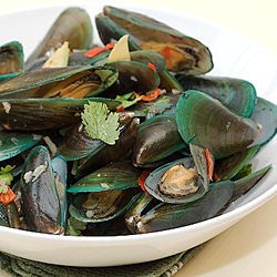 Steamed Mussels in Chinese Wine